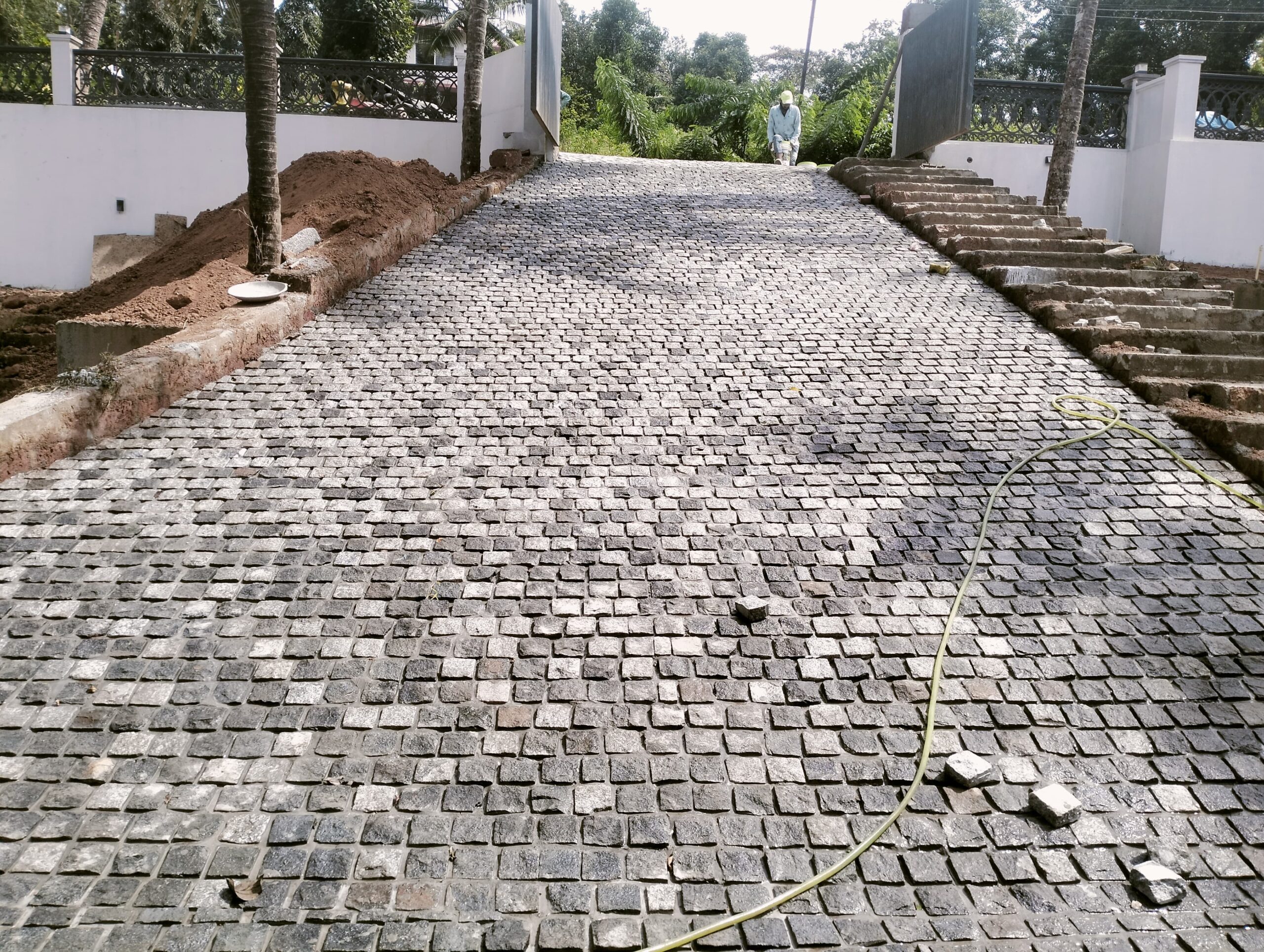 machinecut_grey_cobblestone