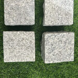 Grey Flamming Granite Cobblestone