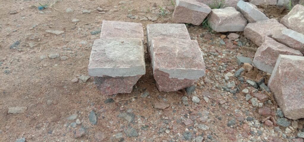 Magadi Pink Granite Cobblestone