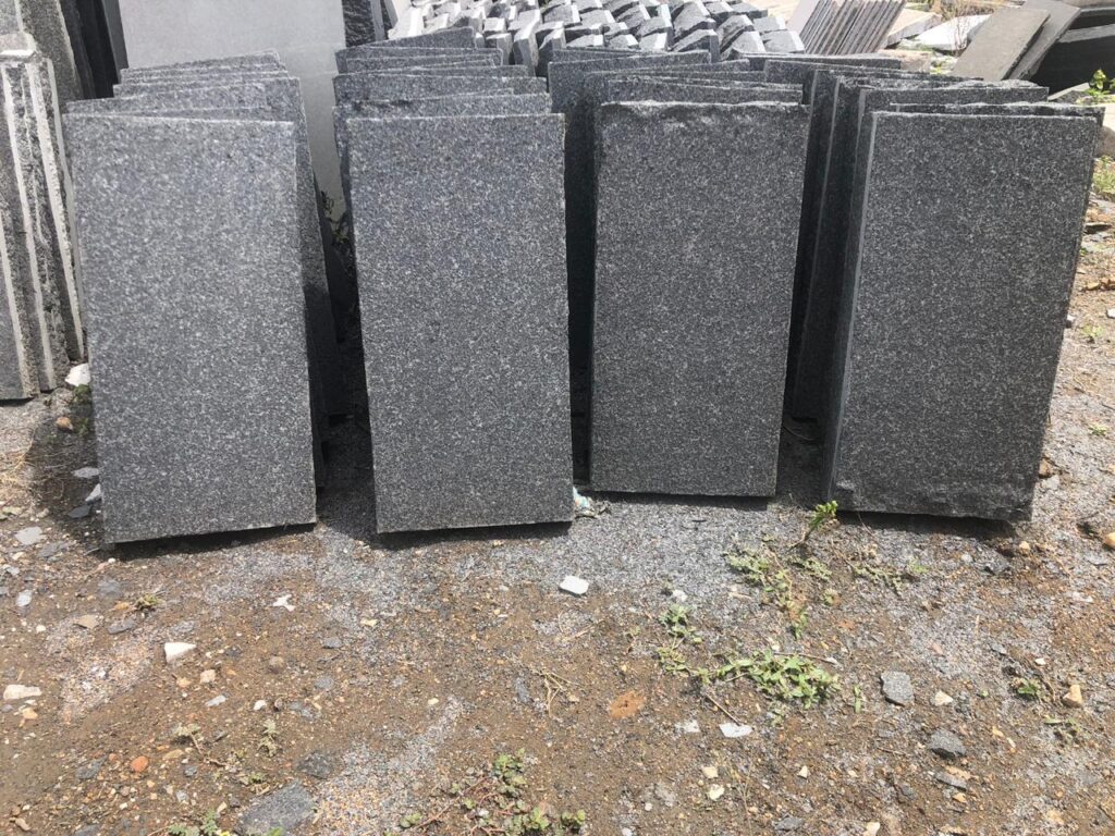 Natural Cobblestone Manufacturers in India
