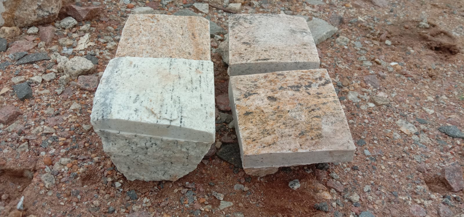 Yellow Granite Cobblestone